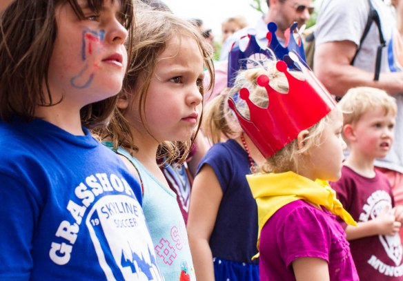 Children can't take their eyes off The Dylan Miles Experience at the Highlands Street Fair